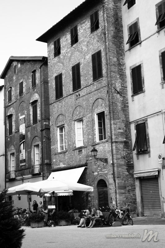 lucca-2